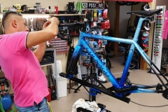 colnago_c64_50s_BFBL-shimano-dura-ace-di2-9170-disc-campagnolo-bora-wto_007_resize